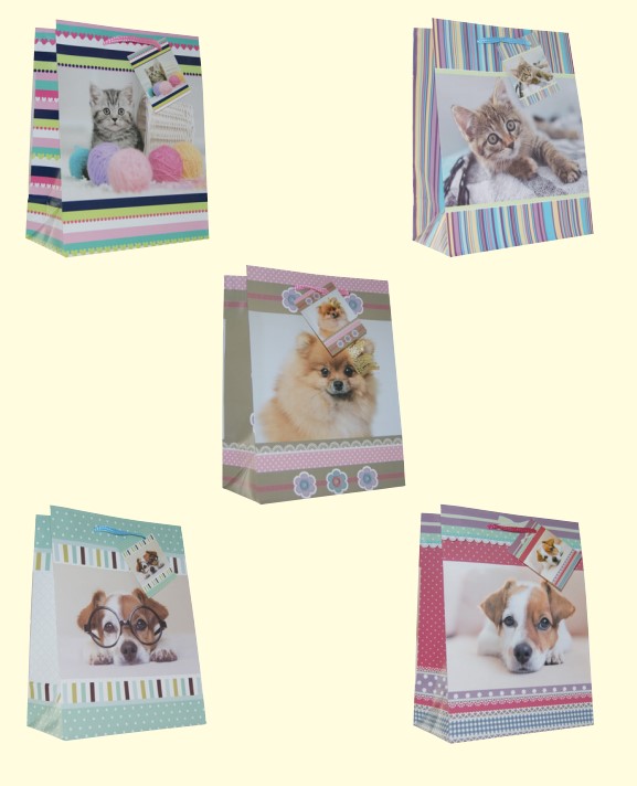 [PG 99-0159V0] Geschenktaschen M 2.90/St. x10 (VE) "Katzen/Hunde"