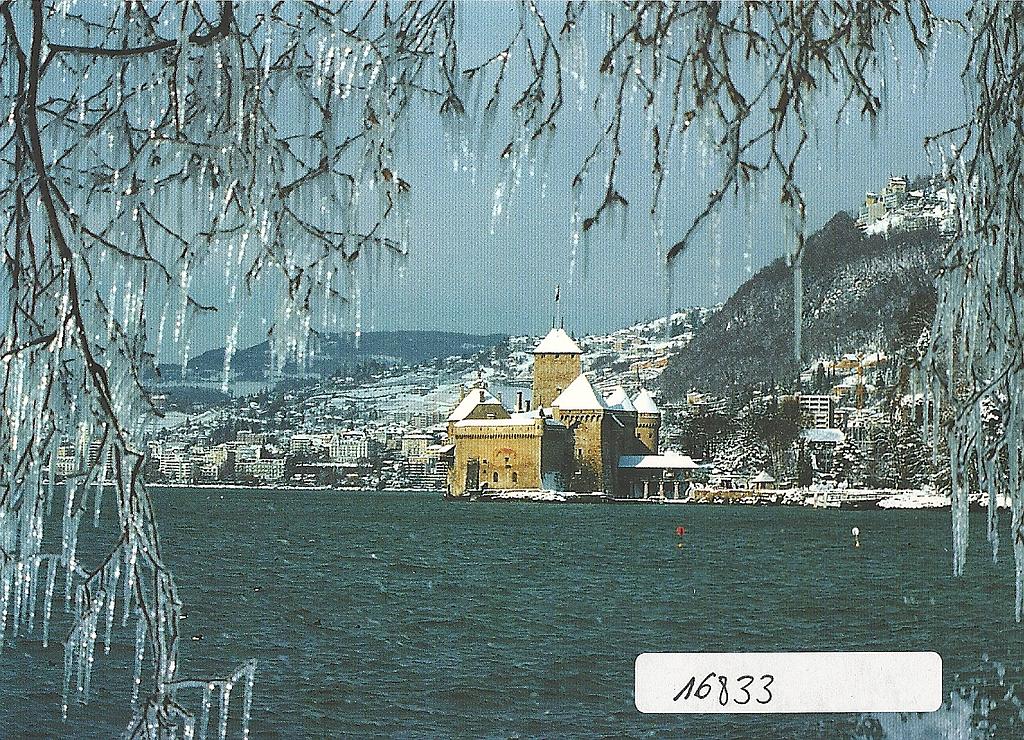 [CP 203622] Postcards 16833 w Château de Chillon
